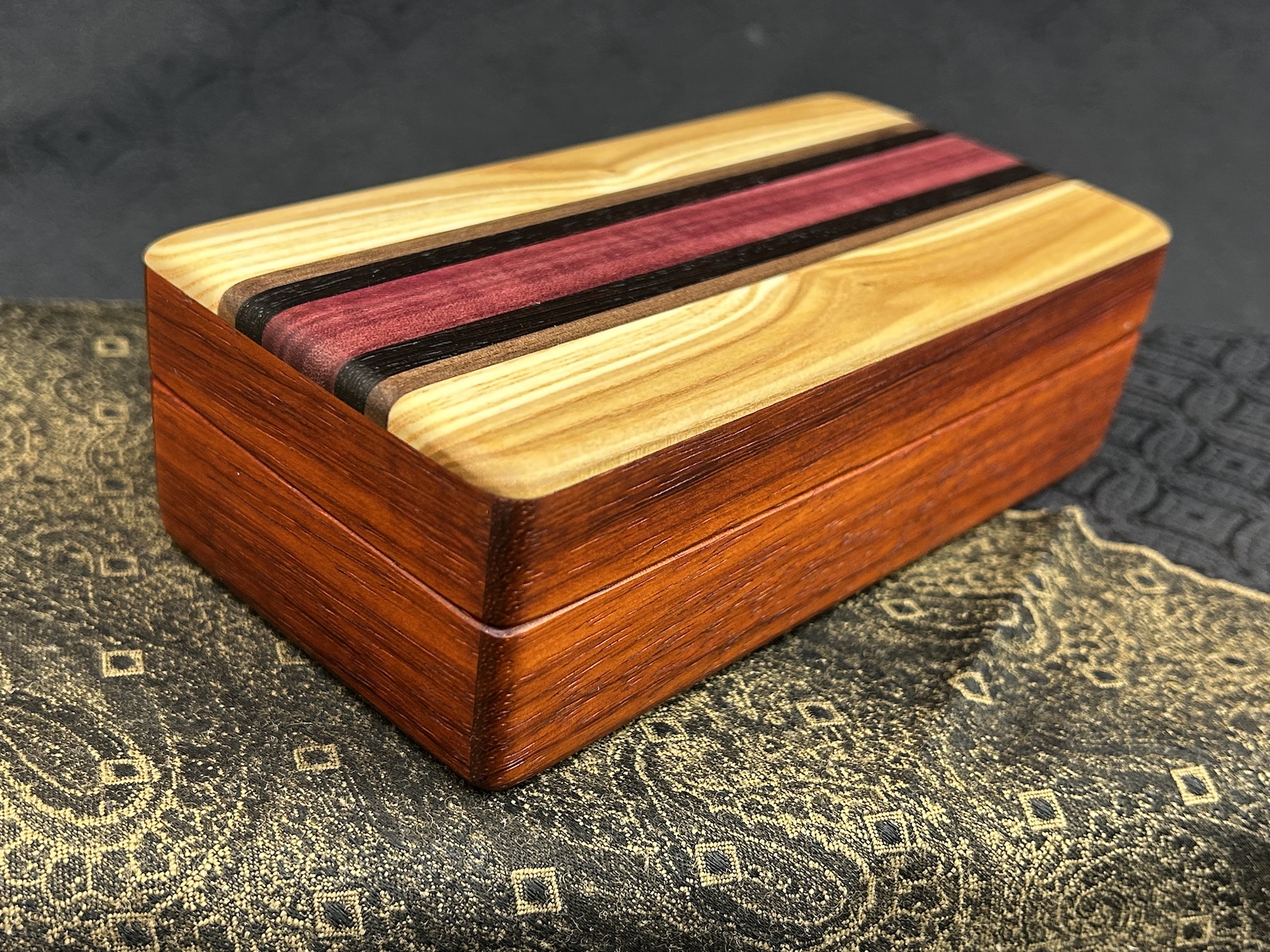 Classic: Padauk w/ 7-pc (Purple Heart, Wenghe, Walnut, Ash) - Image 2
